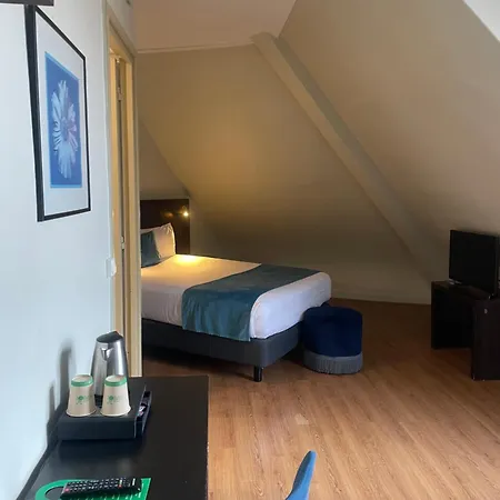 Hotel Lennon By Avalon Center Parigi
